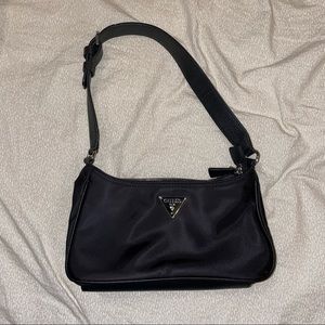 Guess shoulder bag